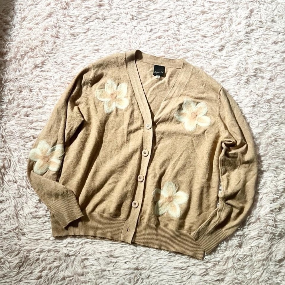 Earthy Neutral Felted Flower Cardigan Sweater Womens M Boho Artistic Granola